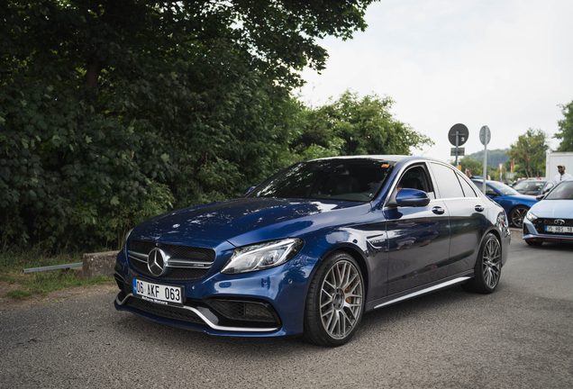 Mercedes-AMG C 63 S W205