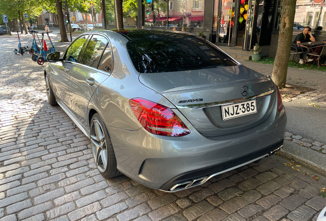 Mercedes-AMG C 63 S W205