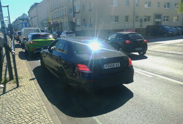 Mercedes-AMG E 63 S W213