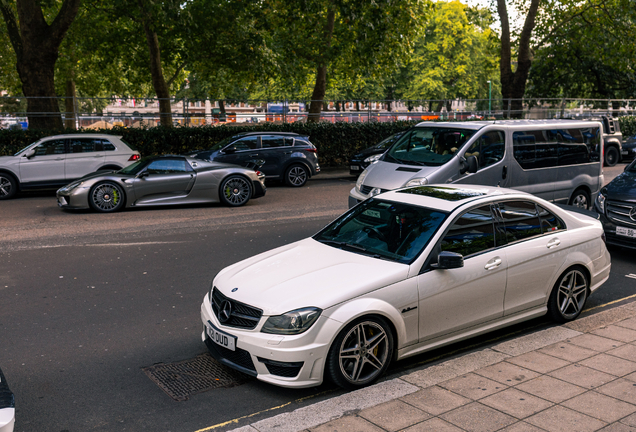 Mercedes-Benz C 63 AMG W204 2012