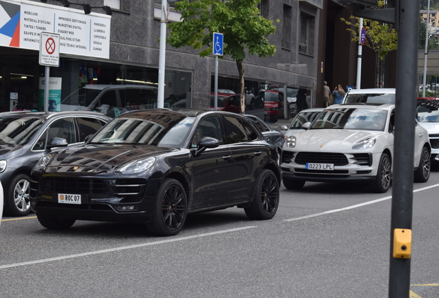 Porsche 95B Macan Turbo MkI