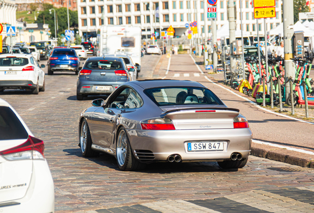 Porsche 996 Turbo