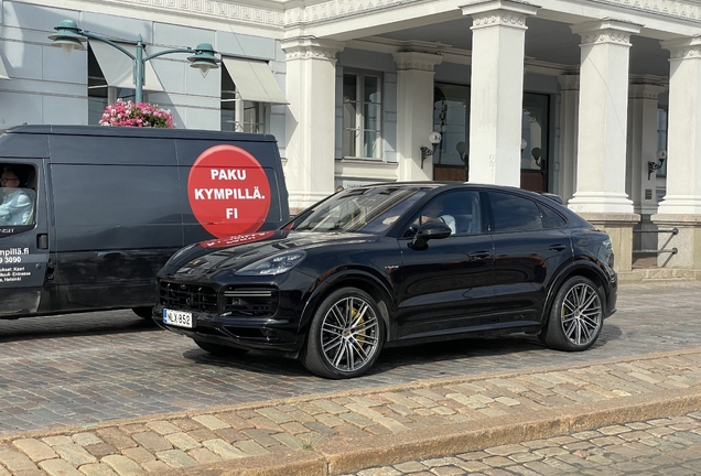 Porsche Cayenne Coupé Turbo S E-Hybrid