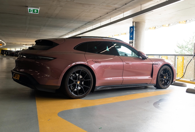Porsche Taycan GTS Sport Turismo MkI