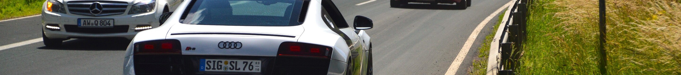 Audi R8 V10