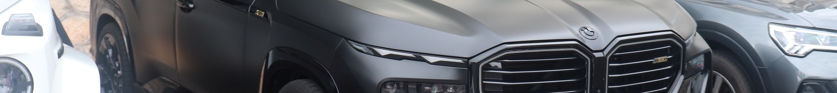 BMW XM G09
