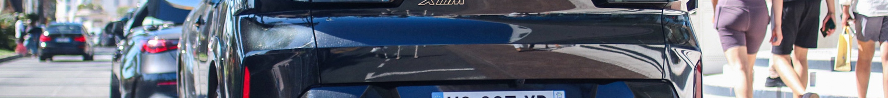BMW XM G09