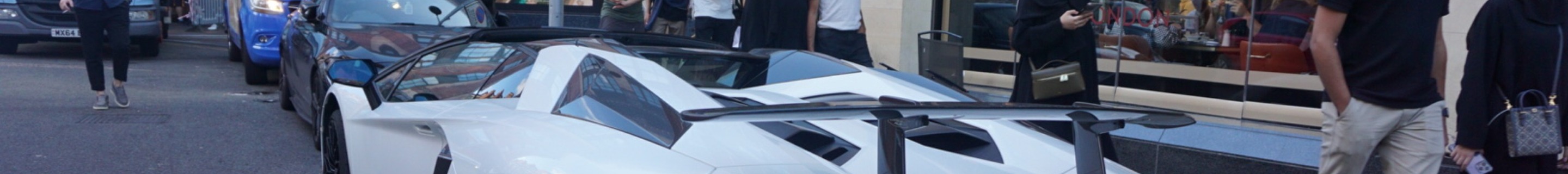 Lamborghini Aventador LP750-4 SuperVeloce Roadster