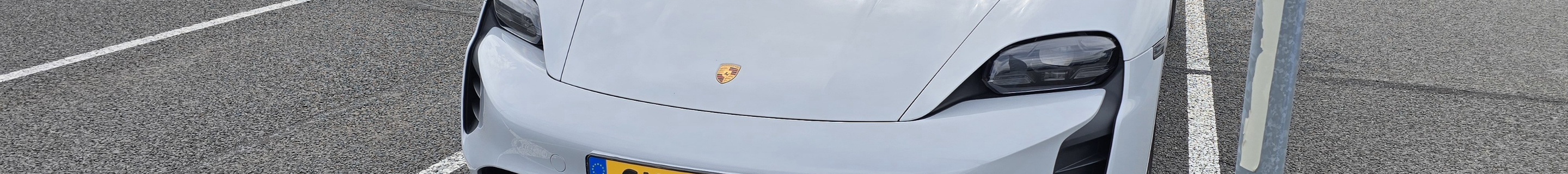 Porsche Taycan GTS Sport Turismo MkI