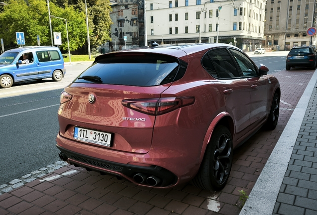 Alfa Romeo Stelvio Quadrifoglio