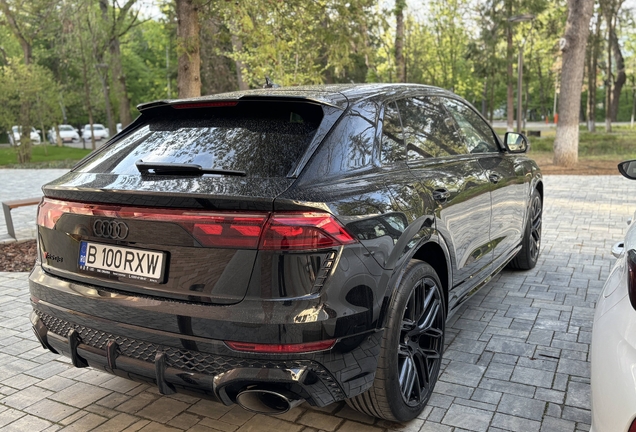 Audi RS Q8 2024