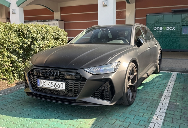 Audi RS6 Avant C8