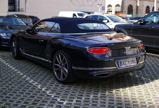Bentley Continental GTC 2019 First Edition