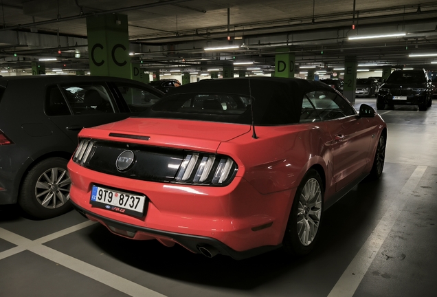 Ford Mustang GT Convertible 2015