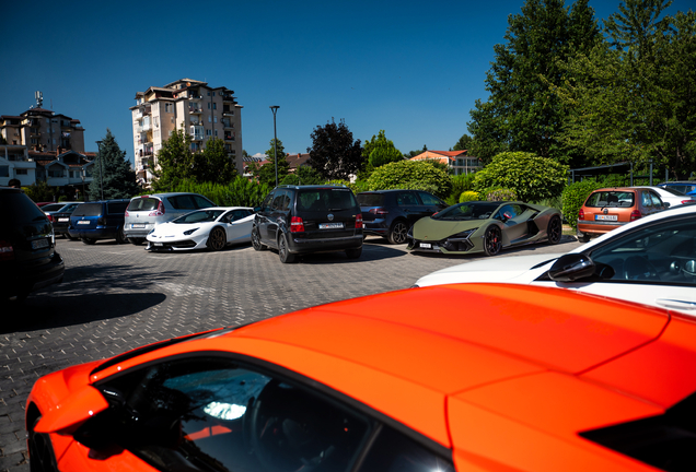 Lamborghini Revuelto