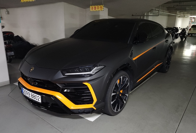 Lamborghini Urus