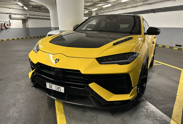 Lamborghini Urus Performante