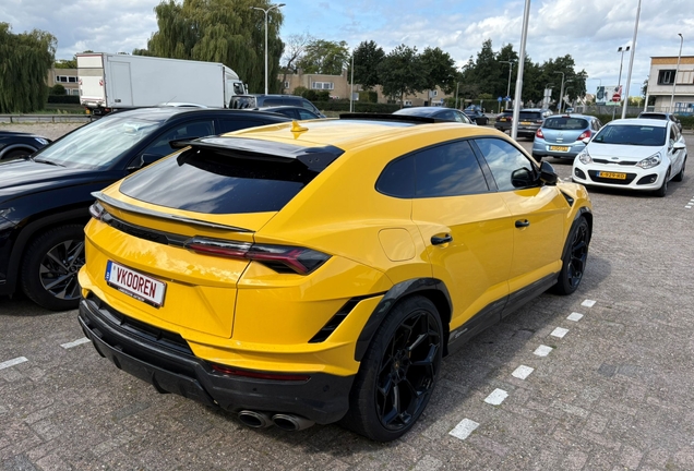 Lamborghini Urus Performante