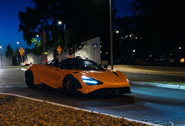 McLaren 765LT Spider