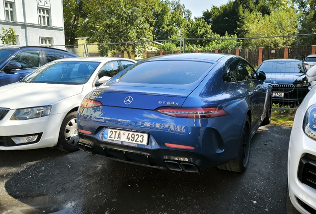 Mercedes-AMG GT 63 S X290