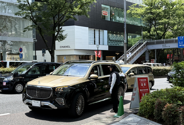 Mercedes-Maybach GLS 600 2024