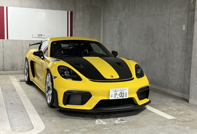 Porsche 718 Cayman GT4 RS Weissach Package