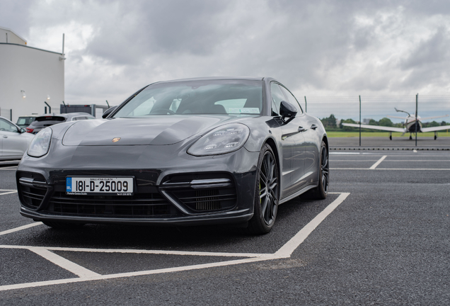 Porsche 971 Panamera Turbo S E-Hybrid Executive MkI
