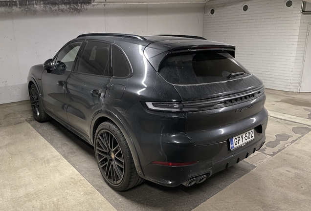 Porsche 9YA Cayenne Turbo E-Hybrid