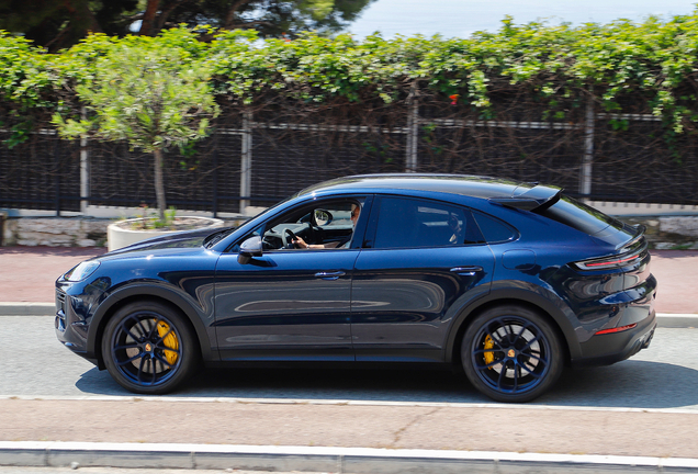 Porsche Cayenne Coupé Turbo E-Hybrid