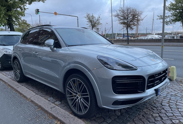 Porsche Cayenne Turbo S E-Hybrid