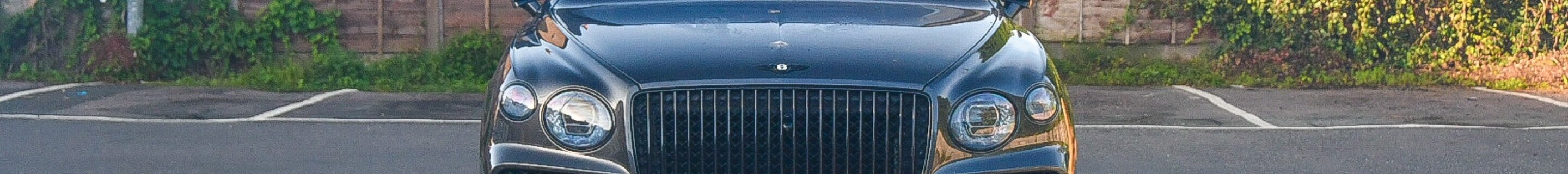 Bentley Bentayga Azure EWB First Edition