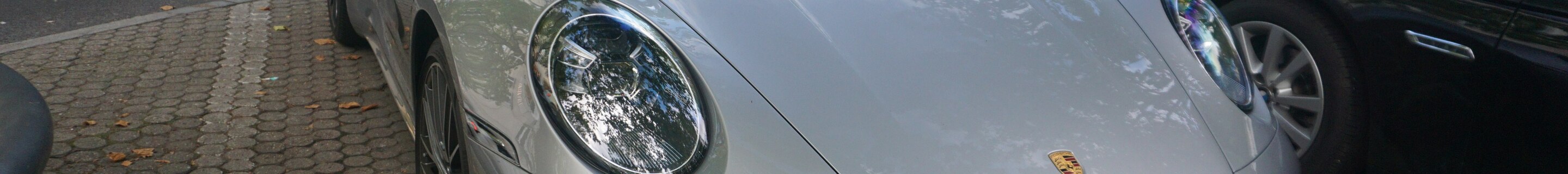 Porsche 992 Targa 4S MkI