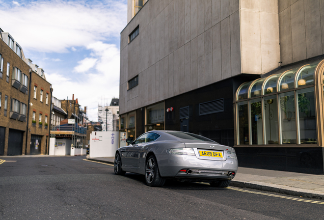Aston Martin DB9 LM