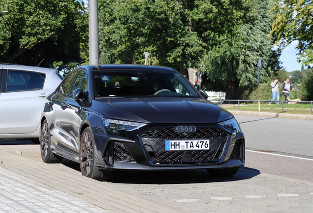 Audi RS3 Sedan 8Y 2025