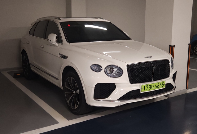 Bentley Bentayga V8 2024