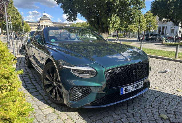 Bentley Continental GTC Black Edition 2025