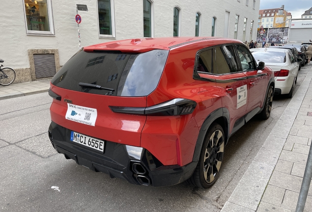 BMW XM G09