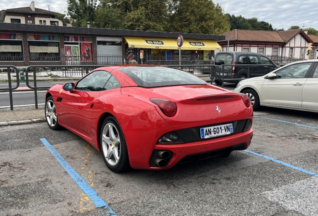 Ferrari California