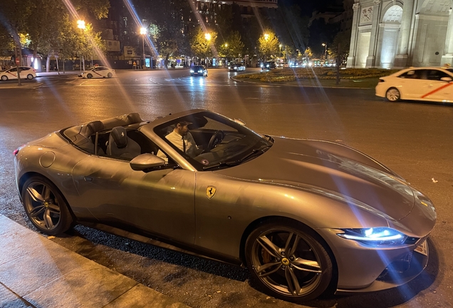 Ferrari Roma Spider