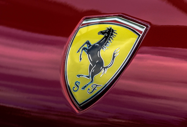 Ferrari Roma Spider