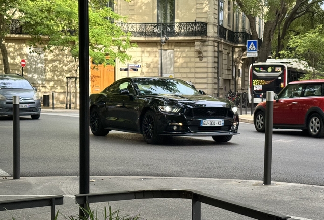 Ford Mustang GT 2015