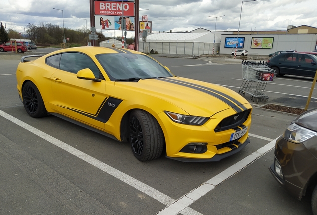 Ford Mustang GT 50th Anniversary Edition