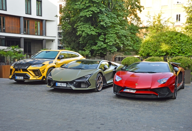 Lamborghini Aventador LP750-4 SuperVeloce Roadster