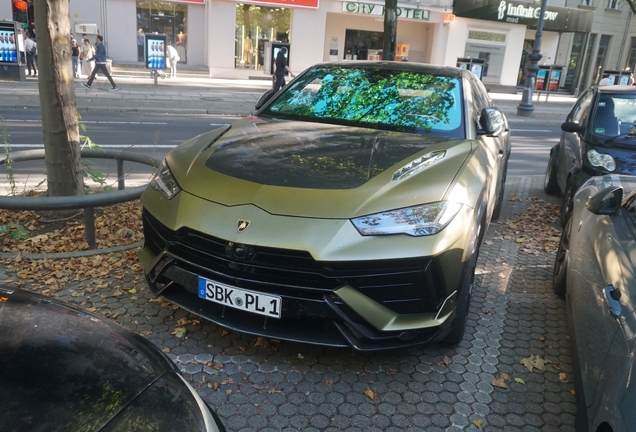 Lamborghini Urus Performante