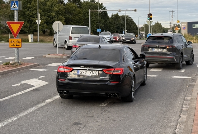 Maserati Quattroporte S Q4 2013