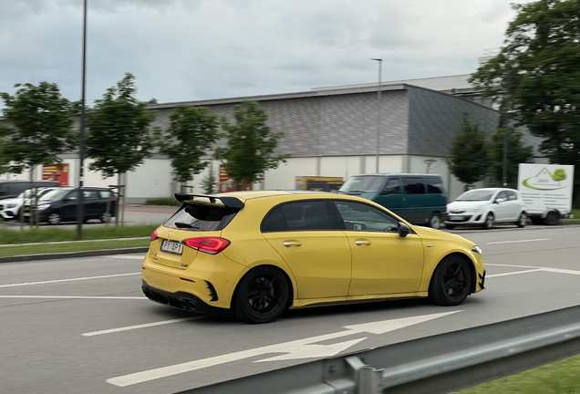 Mercedes-AMG A 45 S W177
