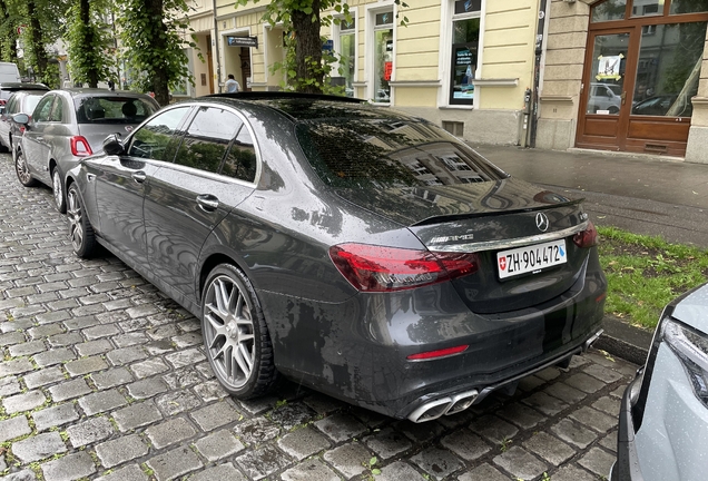Mercedes-AMG E 63 S W213 2021