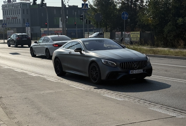 Mercedes-AMG S 63 V222