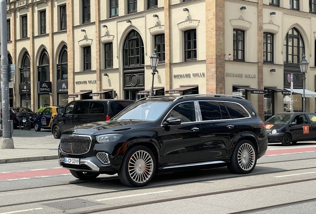 Mercedes-Maybach GLS 600 2024
