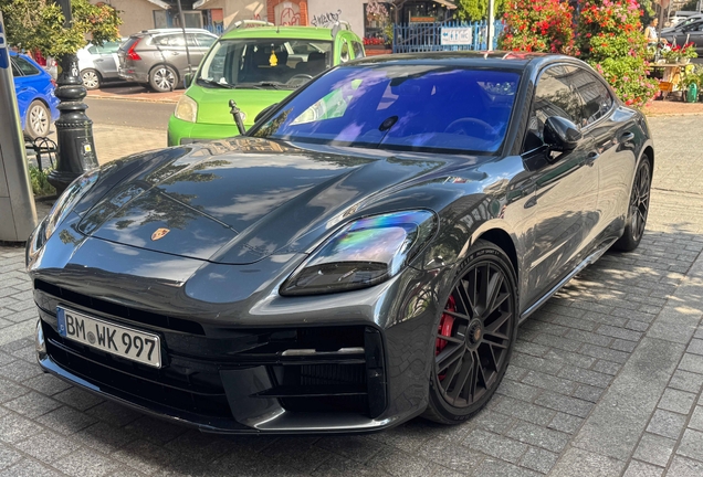 Porsche 972 Panamera GTS MkI